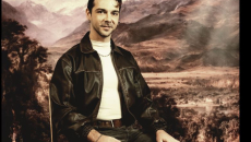 «Δύο ή τρία πράγματα που ξέρω γι’ αυτόν»: Το νέο έργο του Ανέστη Αζά, στο Θέατρο Προσκήνιο