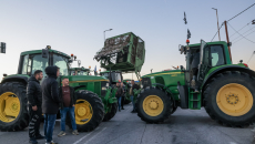 Αγρότες: Λάδι στη φωτιά από την κυβέρνηση – Αντί να δώσει λύσεις στρώνει το… χαλί για πρόστιμα στα μπλόκα