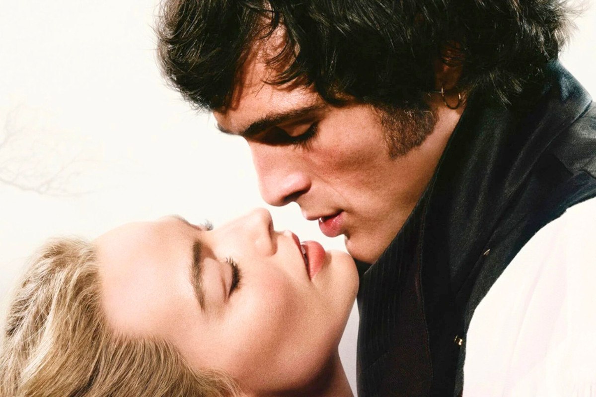 «Είναι ο Ντάνιελ Ντέι-Λιούις της γενιάς μας» – H Μάργκοτ Ρόμπι για τον Τζέικομπ Έλορντι στα Ανεμοδαρμένα Ύψη