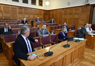 Εξεταστική – ΟΠΕΚΕΠΕ: Στην επιτροπή Μυλωνάκης και Σκέρτσος – Δείτε live τη συνεδρίαση