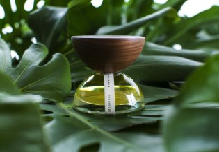 Αρώματα: Υψηλές τιμές, niche μάρκες και εκρηκτική άνοδος – Τι θα φέρει το 2026