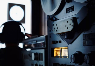 Το ΕΔΔΑ καλεί την κυβέρνηση να απαντήσει για την παρακολούθηση του Νίκου Ανδρουλάκη από την ΕΥΠ