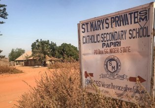 Νιγηρία: Εκατό απαχθέντες μαθητές απελευθερώθηκαν, περίπου 165 αγνοούνται