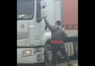 Πράξη ανθρωπιάς από τους αγρότες: Ζήτησαν συγγνώμη με κουλούρια σε διερχόμενους οδηγούς στην Κομοτηνή