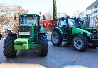 Δημοσκόπηση: Με τους αγρότες 8 στους 10 πολίτες – Να γίνουν εκλογές το 2026