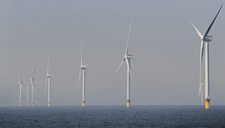 Η κυβέρνηση Τραμπ αναστέλλει όλα τα μεγάλα υπεράκτια έργα αιολικής ενέργειας, για «λόγους εθνικής ασφαλείας»