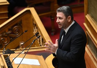 Το ΠΑΣΟΚ και ο Ανδρουλάκης μεταξύ δημοσκοπήσεων, Βενιζέλου και Τσίπρα