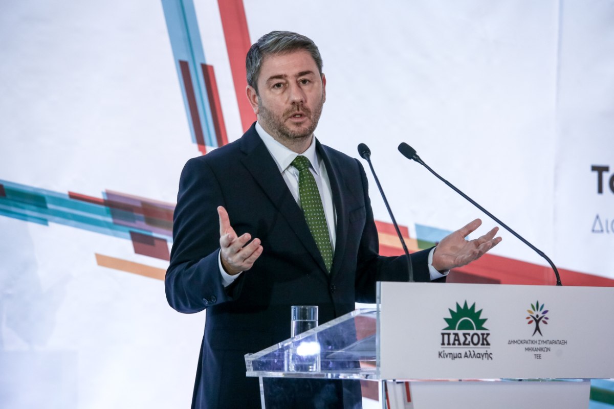 Ανδρουλάκης: Το δίλημμα δεν είναι «Μητσοτάκης ή χάος», αλλά «απλή επιβίωση ή ζωή με προοπτική και ελπίδα»