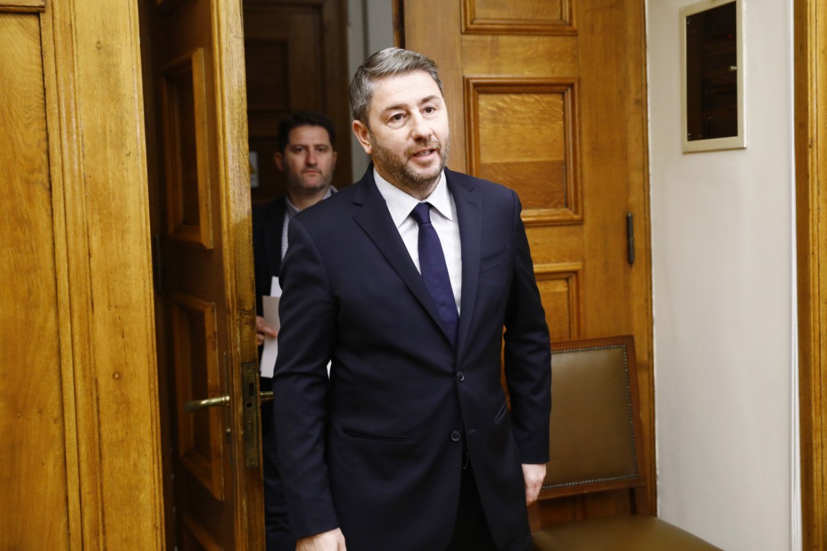 Η απάντηση Ανδρουλάκη στην αμφισβήτηση Κωνσταντινόπουλου