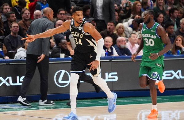 Ο Αντετοκούνμπο απάντησε στα σενάρια για το μέλλον του με μια απίθανη ατάκα (vid)