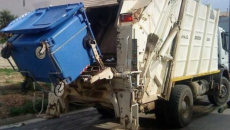 Μενίδι: Τραυμάτισαν με πέτρα υπάλληλο απορριμματοφόρου