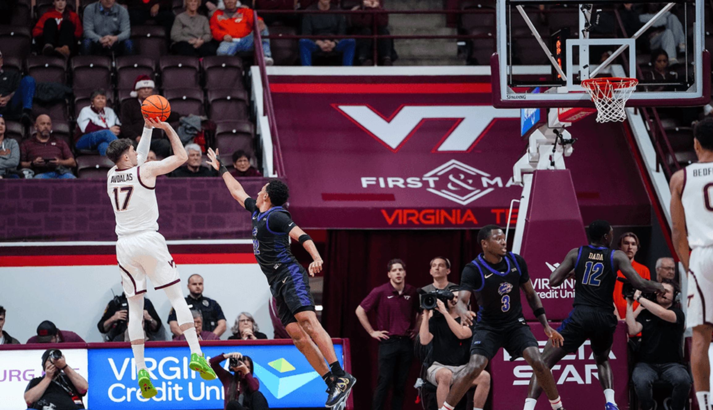 NCAA: Νέα τρομερή εμφάνιση και «τριαντάρα» του Αβδάλα (vid)