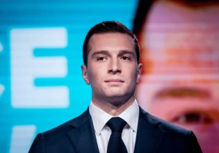 Μπαρντελά: Τελικά θαυμάζει ή απορρίπτει τον Ντόναλντ Τραμπ;