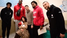 Ολυμπιακός: «Ερυθρόλευκη» αντιπροσωπεία στο Ιατρικό Κέντρο Αθηνών (pics)