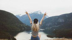 Αυτές οι συνήθειες μας χαρίζουν μακροζωία – και είναι τζάμπα