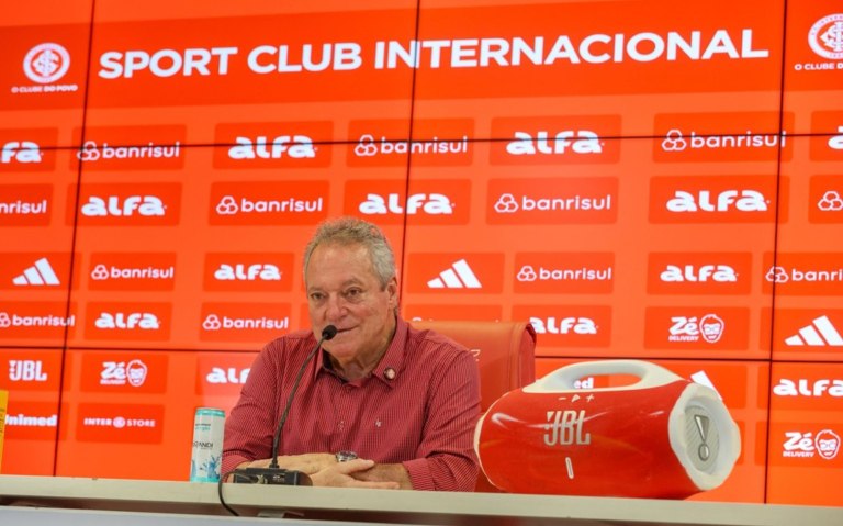 Ομοφοβικό σχόλιο του προπονητή της Ιντερνασιονάλ προκάλεσε σάλο στη Βραζιλία (vid, pics)