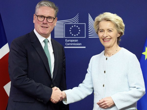Γιατί η επιστροφή στην αγκαλιά της ΕΕ είναι στρατηγικό λάθος για Ηνωμένο Βασίλειο