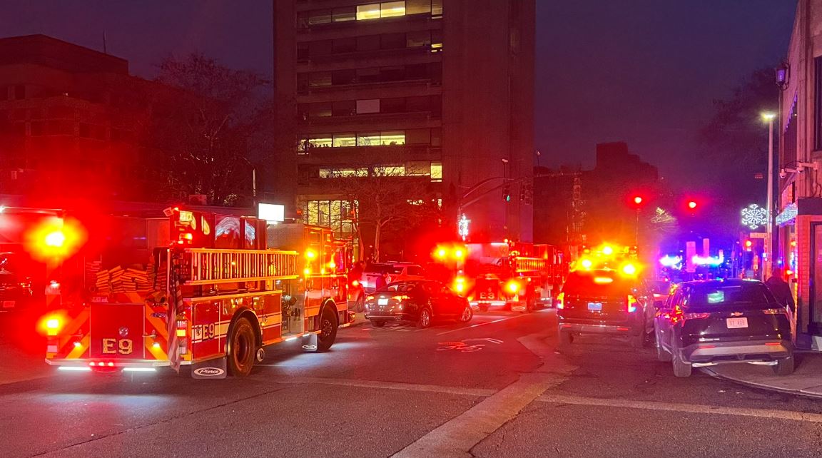 Το Πανεπιστήμιο Μπράουν επιβεβαίωσε τον θάνατο δύο ατόμων – Οκτώ σε κρίσιμη κατάσταση [βίντεο]