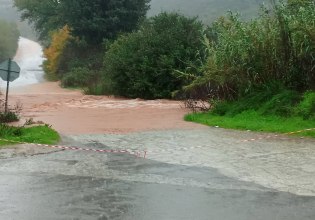 Σαρώνει η κακοκαιρία Byron, παρασύρθηκαν αυτοκίνητα στο Γύθειο – Κατολισθήσεις, μηνύματα 112, κλειστά σχολεία