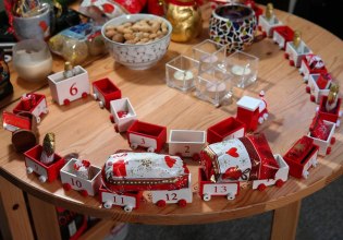 Γαλλία: Η… τρέλα με τα ημερολόγια του Δεκεμβρίου