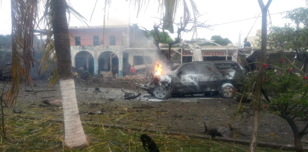 Έκρηξη σε παγιδευμένο αυτοκίνητο έξω από αστυνομικό τμήμα στο Μεξικό [βίντεο]