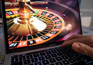 Greece Battles Surge in Illegal Online Gambling: 11,000 Sites Blocked