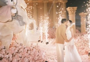 Άνδρας στην Κίνα ξόδεψε χιλιάδες ευρώ για μια πρόταση γάμου με θέμα έναν «Hello Kitty Παρθενώνα»