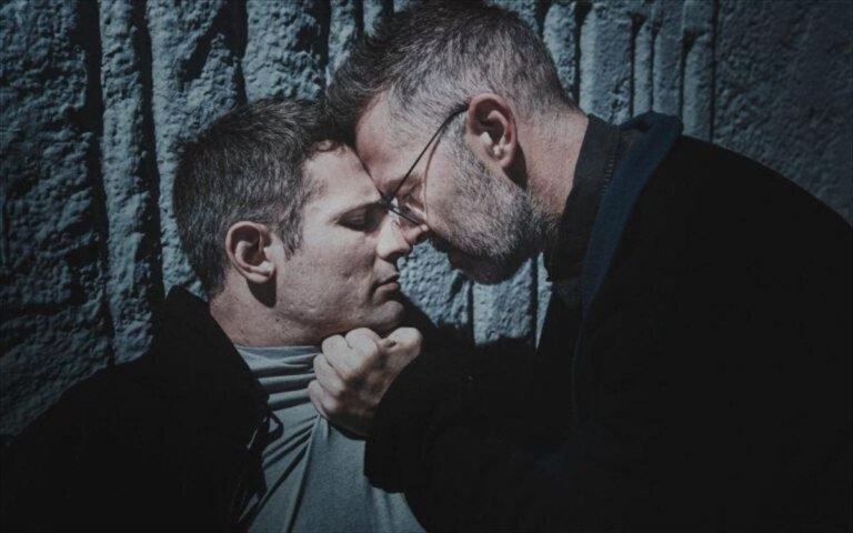 Cleansed: Όταν η αγάπη, η ελεύθερη βούληση και η πνευματικότητα απαγορεύεται