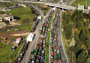 Το in στο μπλόκο της Νίκαιας: Ξεκάθαροι οι αγρότες απέναντι στις διασπαστικές κινήσεις που «αγκάλιασε» το Μαξίμου