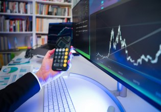 Δημοσκοπήσεις: Η Ελλάδα σε «πορεία κρίσης και αβεβαιότητας» – Η «οργή» κυρίαρχο συναίσθημα με την κατάσταση της οικονομίας