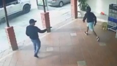 Σοκαριστικές εικόνες στον Ισημερινό: Η στιγμή της εκτέλεσης ποδοσφαιριστή και της συζύγου του στη μέση του δρόμου (vid)