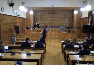 Tραγέλαφος η εξεταστική: “Ψεύτικες” οι συνομιλίες στις επισυνδέσεις λέει ο «Φραπές» – Τι είπε για κερδισμένο τζόκερ και Αυγενάκη