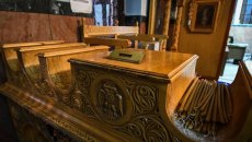 Καλαμάτα: Συνελήφθησαν δύο νεαροί για κλοπές σε εκκλησίες και αυτοκίνητα – Αφαίρεσαν τάματα μεγάλης αξίας