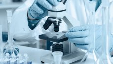 Τι λέει ο γιατρός που παρακολουθούσε το παιδί που γεννήθηκε από το σπέρμα του Δανού δότη και πέθανε από καρκίνο