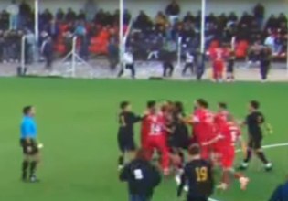 «Σύρραξη» στο Χερσόνησος – Εργότελης: Κουτούλησε αντίπαλο πρώην παίκτης του Παναθηναϊκού (vid)