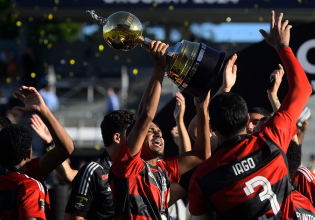 Φλαμένγκο: Ρεκόρ στην ιστορία της Βραζιλίας στα έσοδα με 322 εκατομμύρια ευρώ στο 2025!