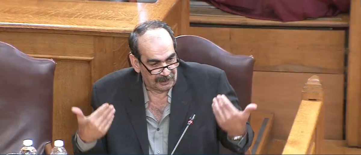 Κυβέρνηση «Φραπέδων»: Το πραγματικό πρόβλημα είναι το δικαίωμα σιωπής που επικαλείται η Νέα Δημοκρατία για τον ΟΠΕΚΕΠΕ