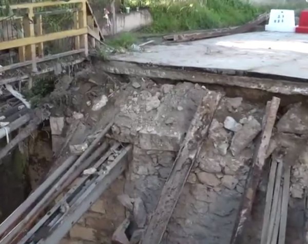 Κατέρρευσε γέφυρα στον Ταύρο – Τι αναφέρουν οι πρώτες εκτιμήσεις για τα αίτια