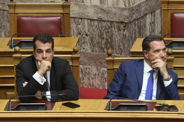 Πολιτική θύελλα μετά τις απαξιωτικές δηλώσεις για διεθνείς οργανισμούς – «Ποιος ασκεί εξωτερική πολιτική σε αυτή τη χώρα;»