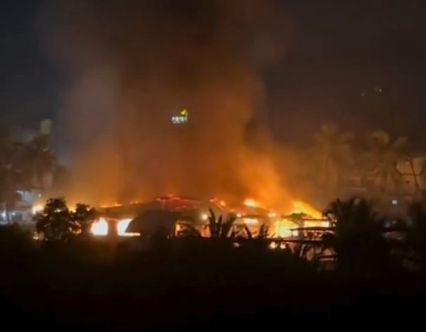 Τουλάχιστον 23 νεκροί εξαιτίας πυρκαγιάς σε νυχτερινό κέντρο στην Ινδία στο κρατίδιο της Γκόα [βίντεο]