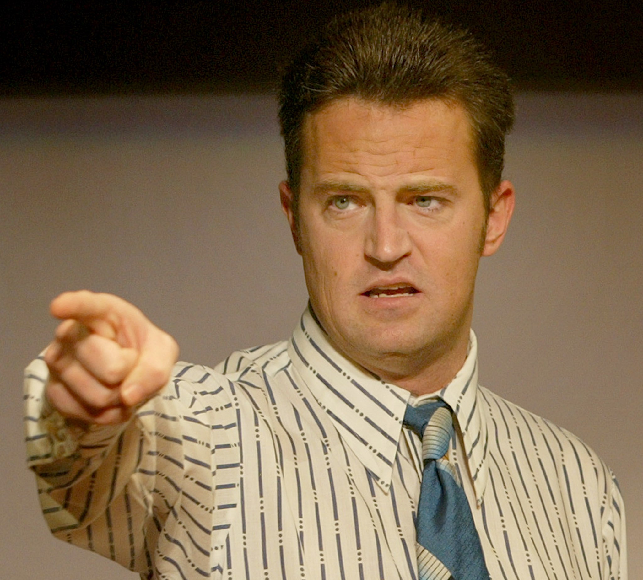 «Ένας έμπορος ναρκωτικών με λευκή ιατρική μπλούζα»: Σε 30 μήνες φυλάκιση καταδικάστηκε ο γιατρός του Μάθιου Πέρι