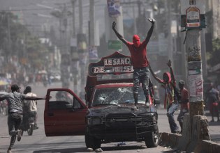 Αϊτή: Δύναμη ασφαλείας 7.500 ανδρών διαφόρων χωρών συγκροτούν οι ΗΠΑ για να υποταχθούν οι συμμορίες