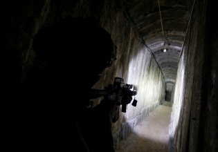 Γάζα: Η Χαμάς διαπραγματεύεται για την τύχη των μαχητών της στις σήραγγες ενώ το Ισραήλ τους εξοντώνει