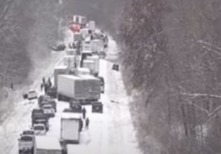 ΗΠΑ: Τεράστια καραμπόλα λόγω χιονιών στην Ιντιάνα με εμπλεκόμενα… 45 οχήματα