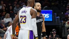 Λεμπρόν vs Μπρουκς: Τα… γαλλικά που αντάλλαξαν στην τελευταία «κοκορομαχία» τους (vid)