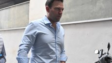 Ο Κασσελάκης συγκαλεί έκτακτο συνέδριο – Ανοιχτό το ενδεχόμενο αναστολής του Κινήματος Δημοκρατίας