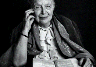 Μαργκερίτ Γιουρσενάρ: Αισθάνομαι πολύ κοντά στον άνθρωπο του δρόμου που με διαβάζει