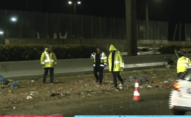 Τροχαίο: Χάος στην άνοδο του Κηφισού μετά την ανατροπή φορτηγού – Δύο τραυματίες