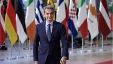 Μητσοτάκης από Βρυξέλλες: Δεκάδες δισ. ευρώ στον Ζελένσκι, κοινωνικός αυτοματισμός στους αγρότες