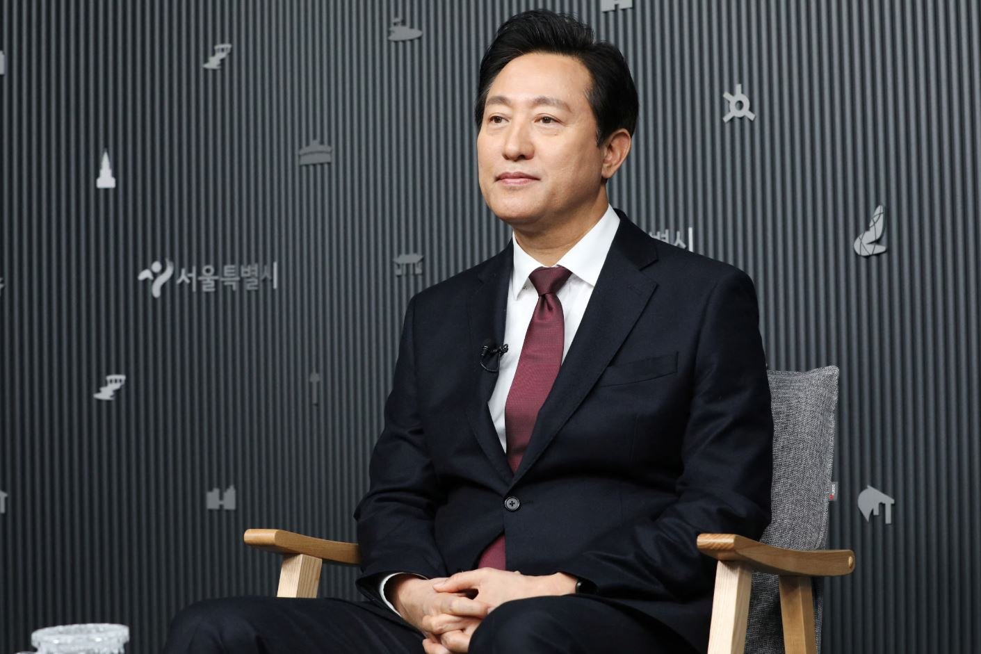 Νότια Κορέα: Ο δήμαρχος της Σεούλ κατηγορείται για παραβίαση του νόμου περί πολιτικής χρηματοδότησης